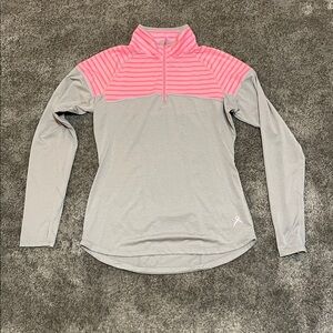EC Running Room Grey / Pink 1/4 Zip Lightweight Long Sleeve Top - Size Large